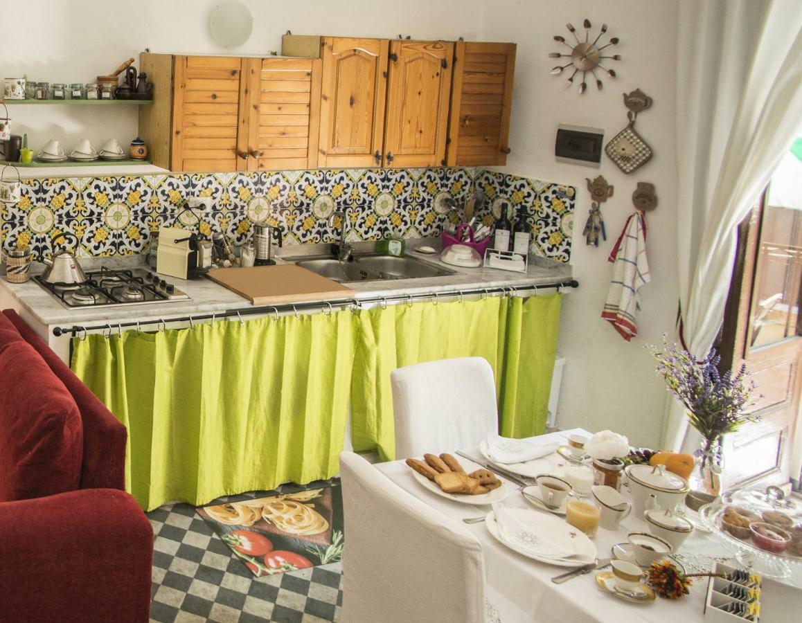 Le Spezie Dei Florio Apartment Palermo Bagian luar foto